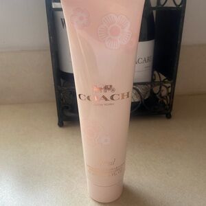 Coach Floral body lotion